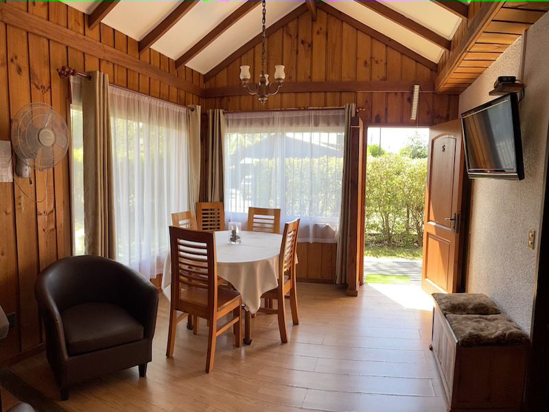 Cabaña centrica en pucon con estacionamiento privado