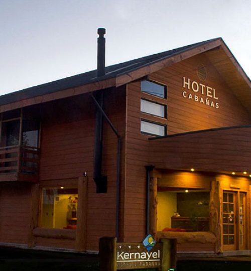 Frontis del hotel Kernayel en Pucon